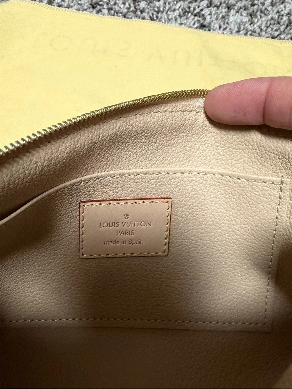 Louis Vuitton louis vuitton